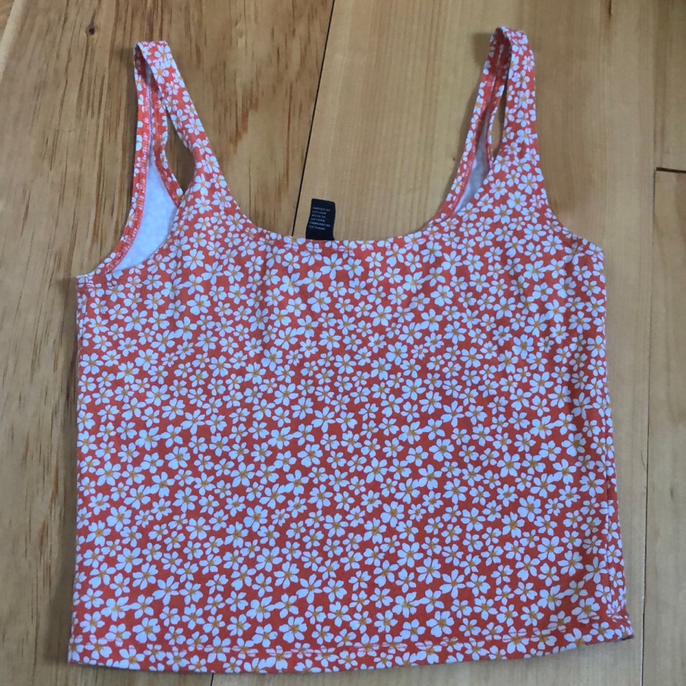 Forever 21 size small tank top